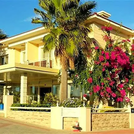 Exclusive & 3* Çeşme