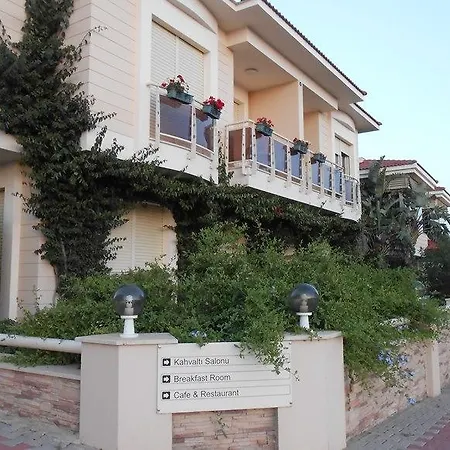 Hotel Exclusive & 3*