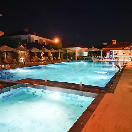 Exclusive & Hotel 3*