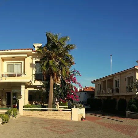 Hotel Exclusive & 3*