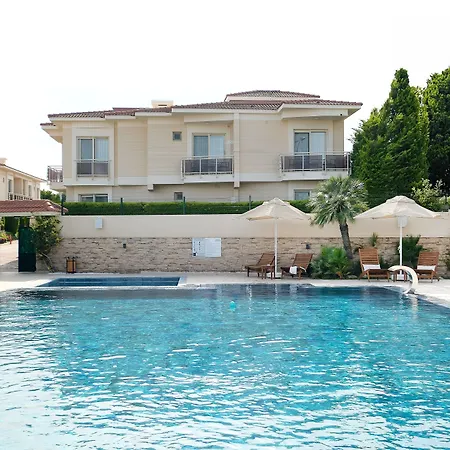 Exclusive & Çeşme