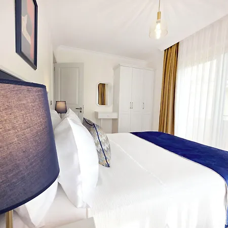 Hotel Exclusive & 3*