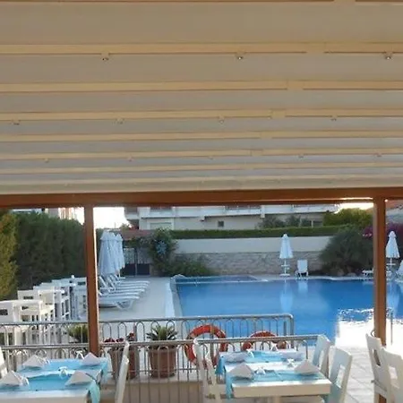 Exclusive & فندق Çeşme
