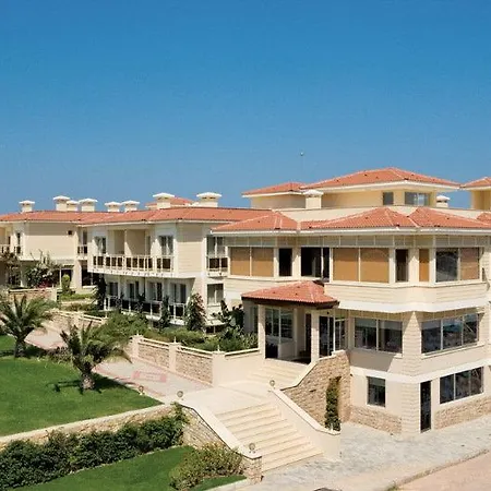 Exclusive & فندق Çeşme