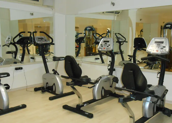 Hotell Exclusive & 3*